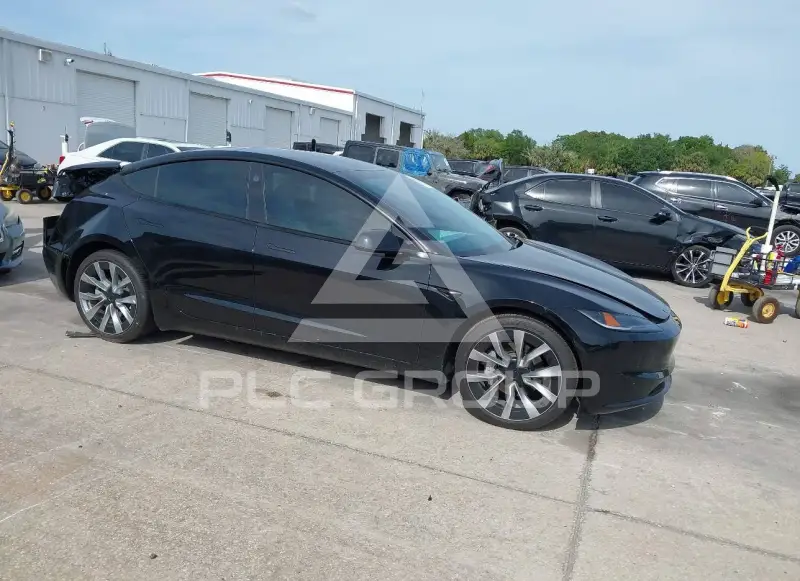 2025 Tesla Model 3 фото