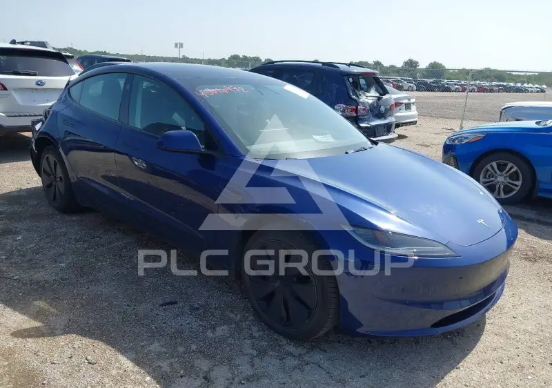 2025 Tesla Model 3 фото