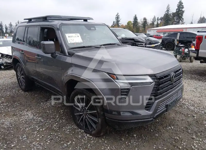 2025 Lexus GX photo