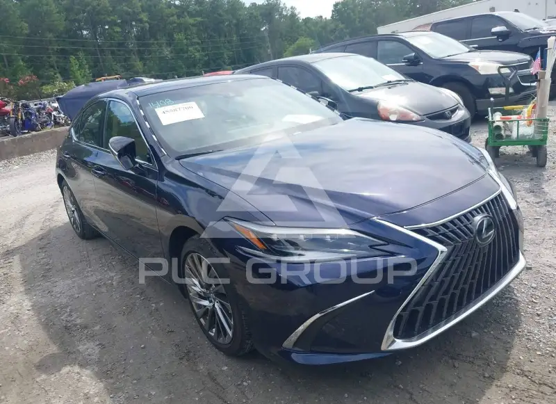 2025 Lexus ES350 photo
