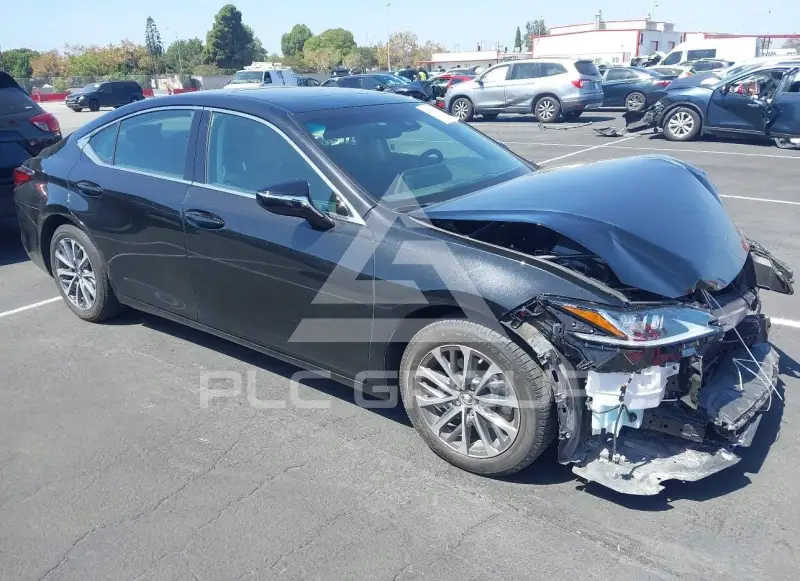 2025 Lexus ES350 photo