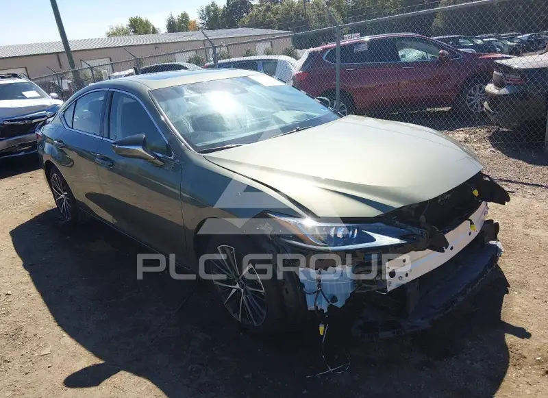 2025 Lexus ES350 фото