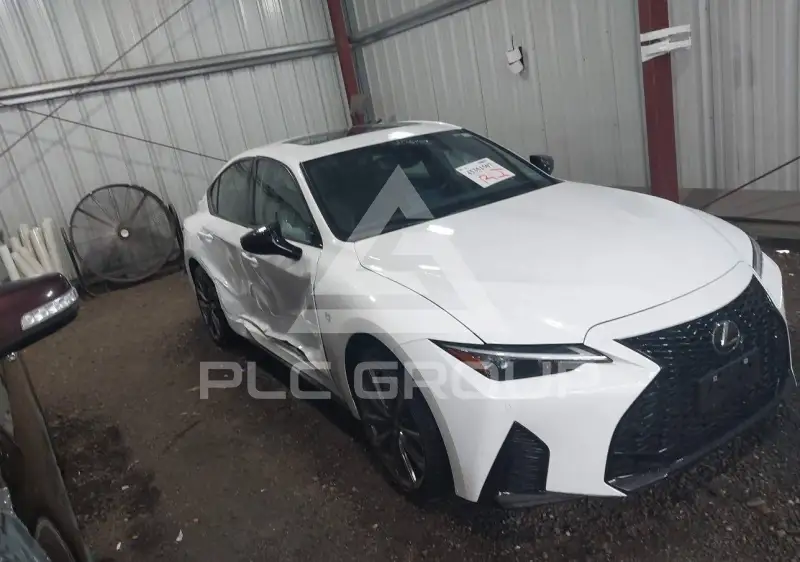2025 Lexus IS350 фото
