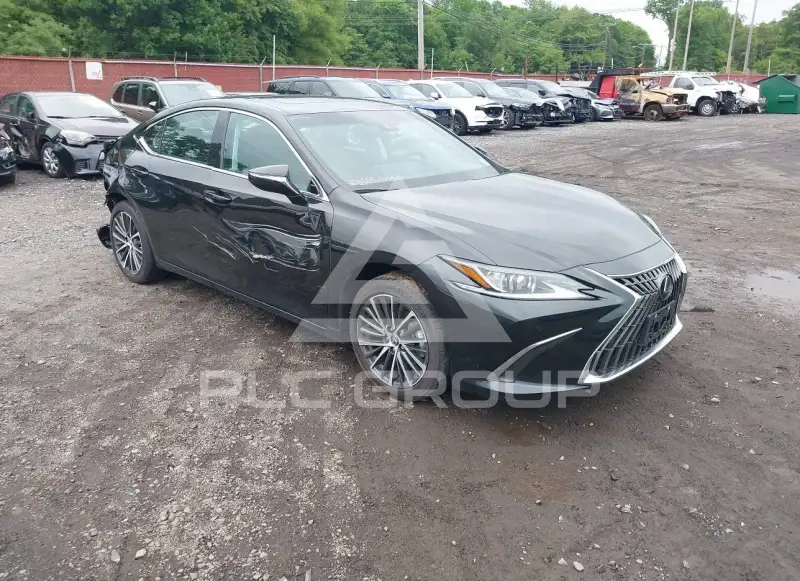 2025 Lexus ES300 фото
