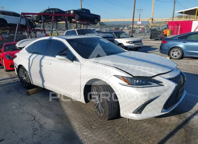 2025 Lexus ES300 фото