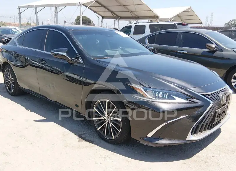2025 Lexus ES300 фото