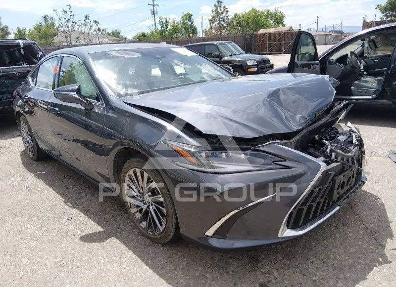 2025 Lexus ES300 фото