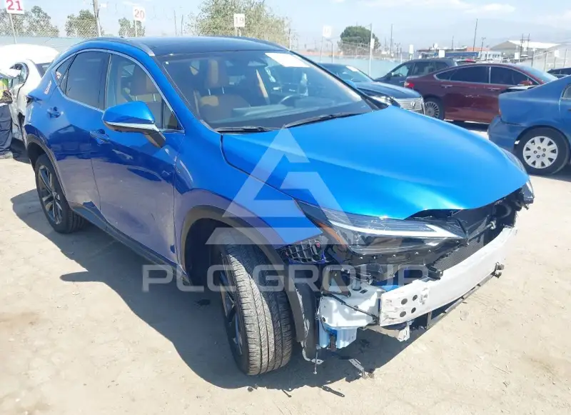 2025 Lexus NX450 фото
