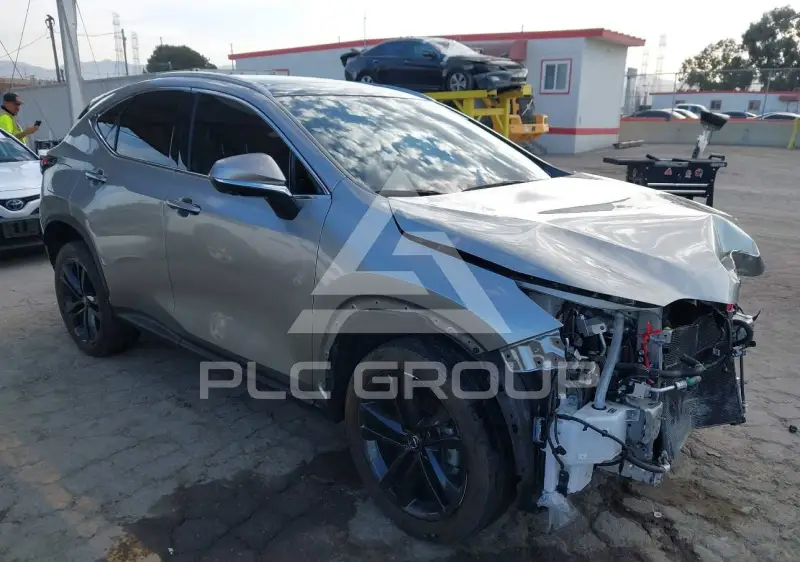 2025 Lexus NX450 фото