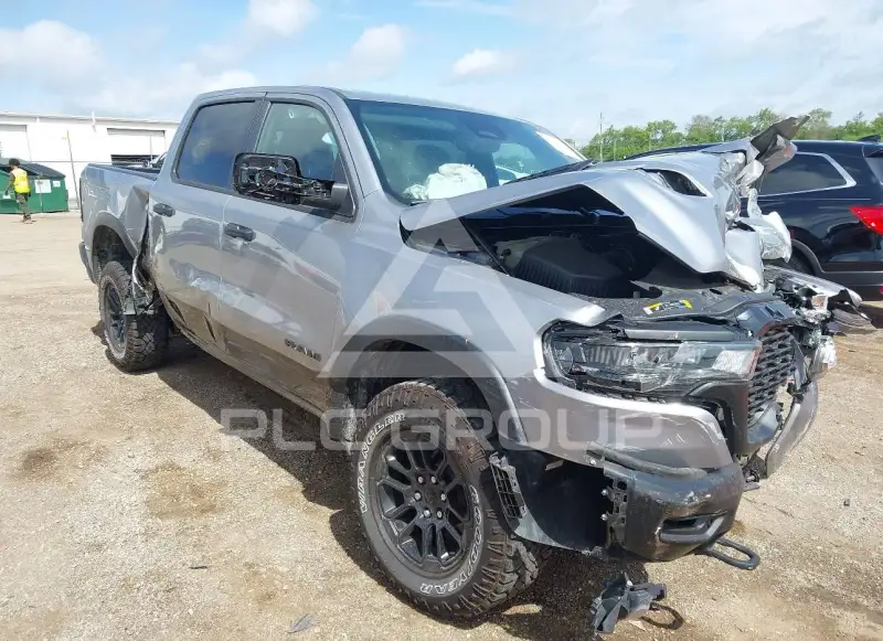 2025 RAM 1500 фото