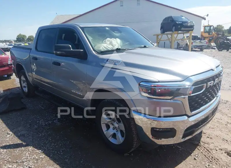 2025 RAM 1500 photo