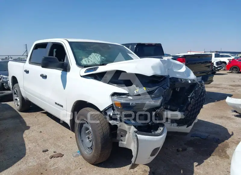 2025 RAM 1500 фото