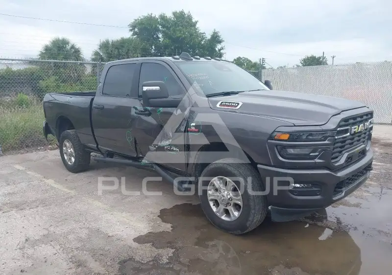 2025 RAM 2500 photo