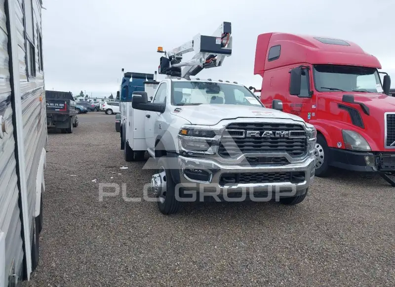 2025 RAM 5500 photo
