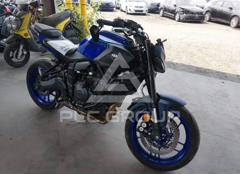 2025 Yamaha MT09 фото