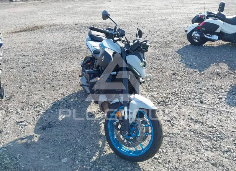 2025 Yamaha MT09 фото
