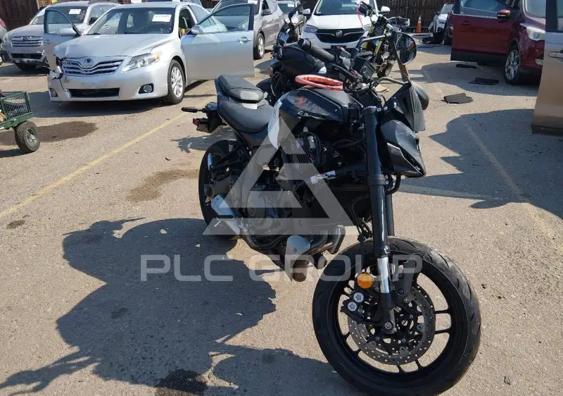 2025 Yamaha MT09 фото