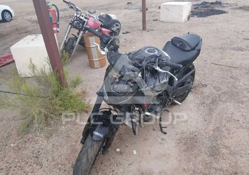2025 Yamaha MT09 фото