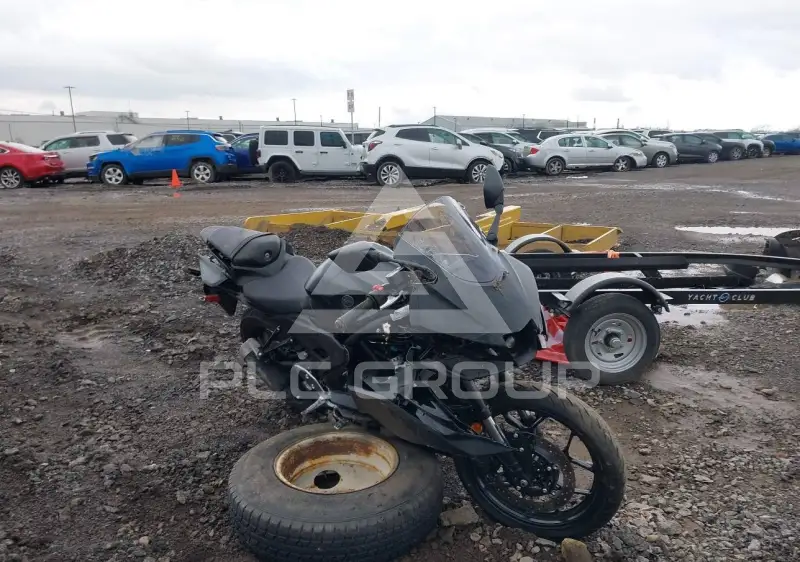 2025 Yamaha YFZ350 фото