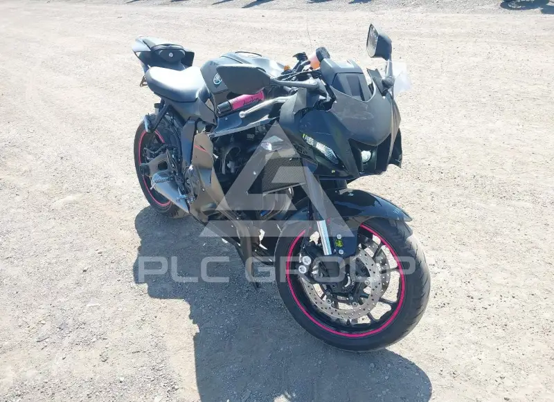 2025 Yamaha  фото