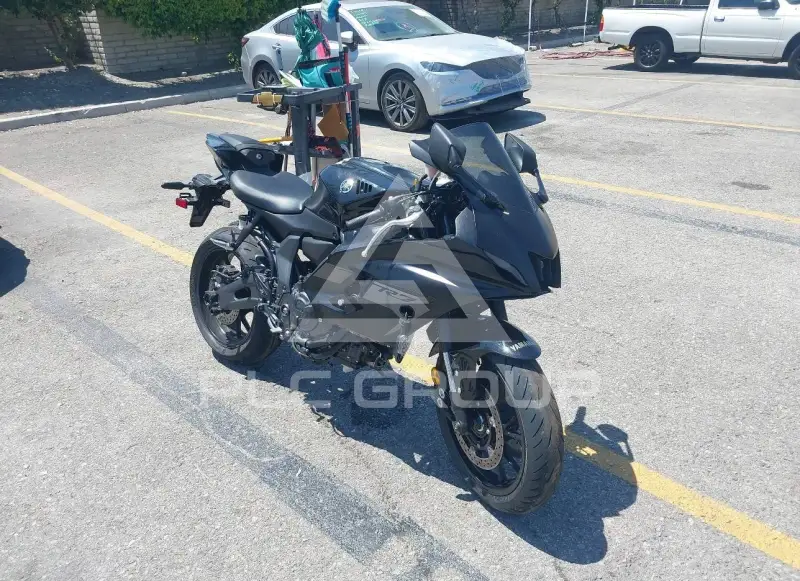 2025 Yamaha  photo