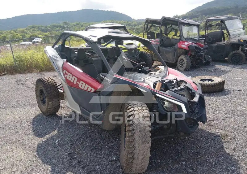 2025 Can-AM MAVERICK фото