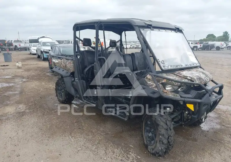2025 Can-AM DEFENDER фото