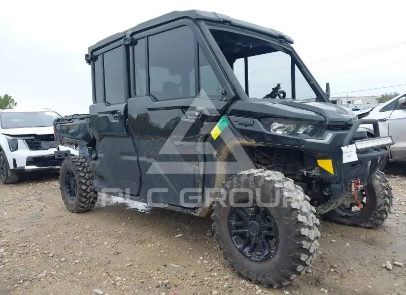2025 Can-AM DEFENDER фото
