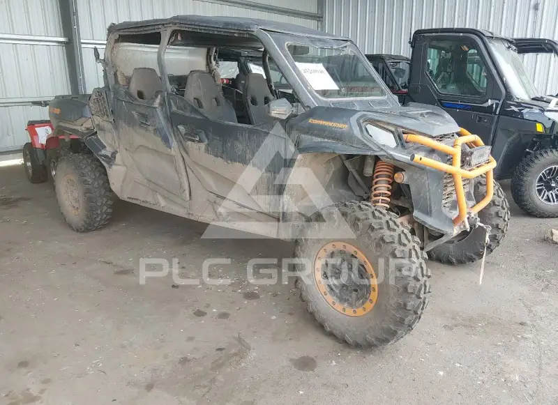 2025 Can-AM COMMANDER photo