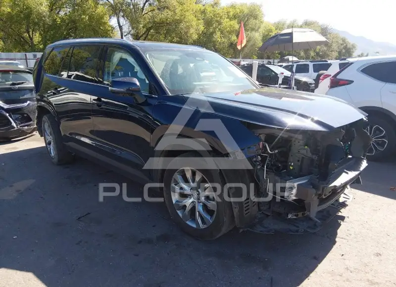 2025 Toyota Highlander photo