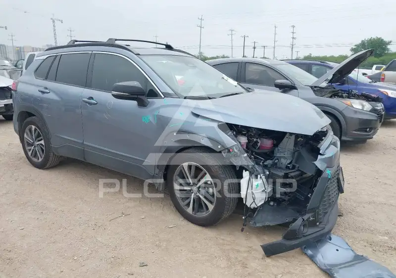 2025 Toyota COROLLA фото