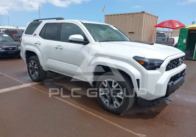 2025 Toyota 4 RUNNER фото