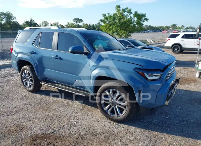 2025 Toyota 4 RUNNER фото