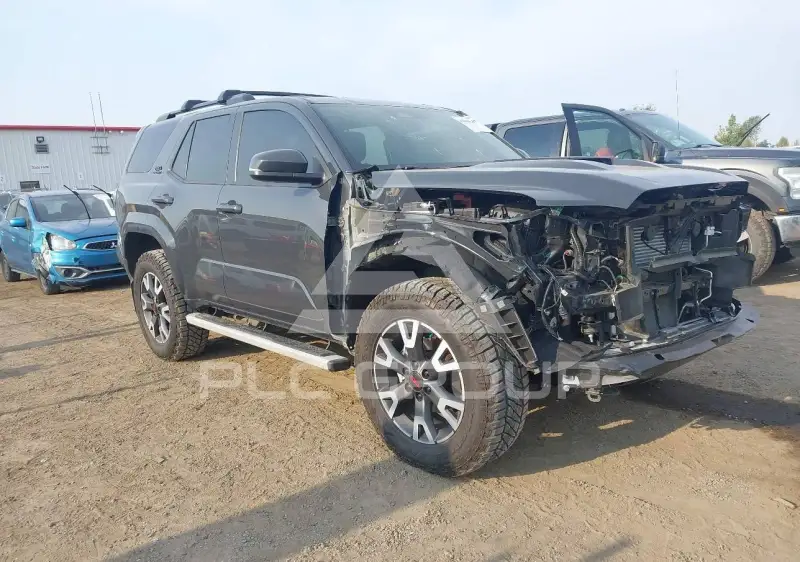 2025 Toyota 4 RUNNER фото
