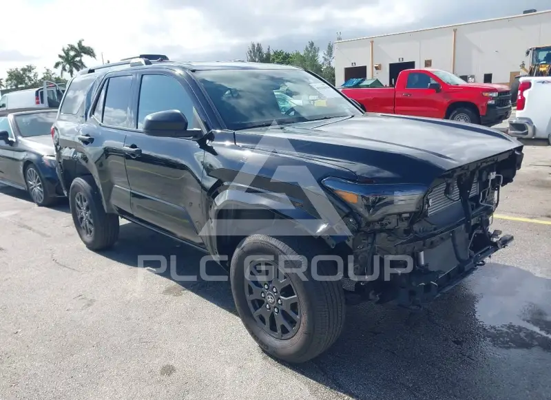 2025 Toyota 4 RUNNER photo