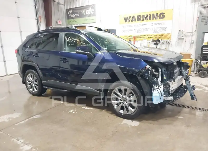 2025 Toyota RAV4 фото