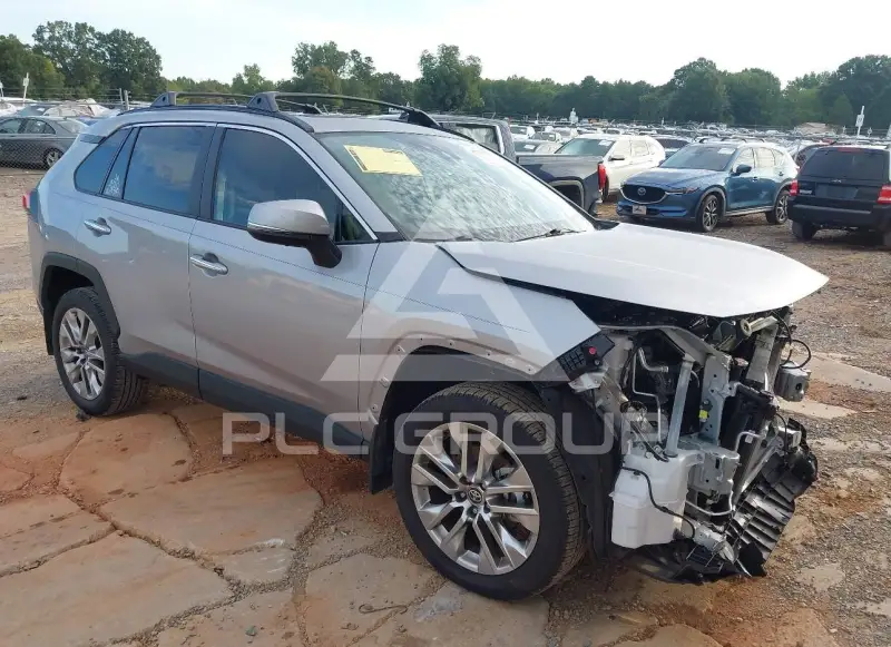 2025 Toyota RAV4 photo