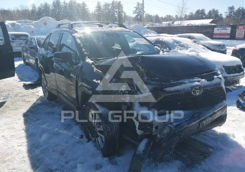 2025 Toyota RAV4 фото