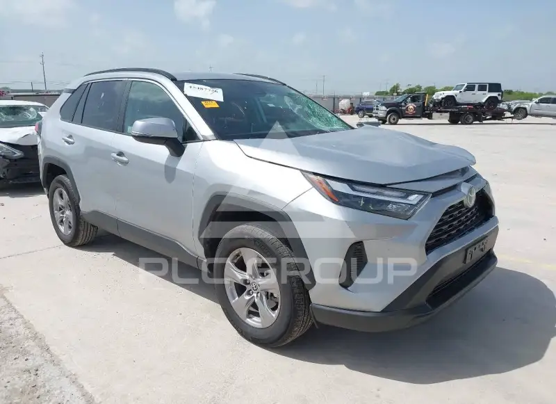 2025 Toyota RAV4 фото