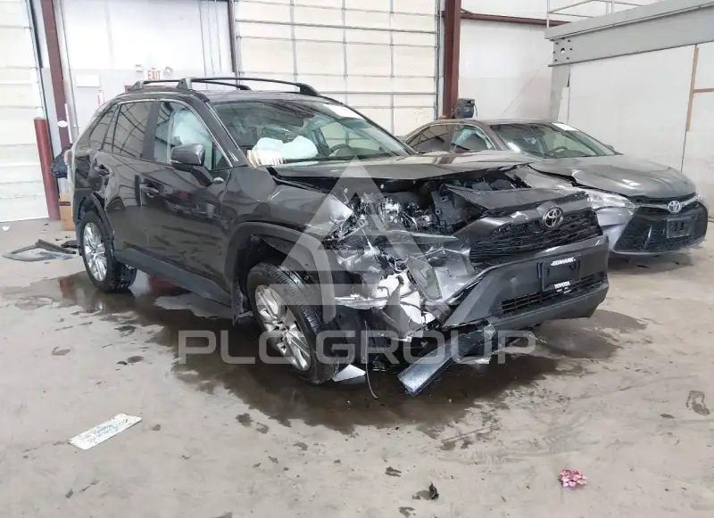2025 Toyota RAV4 фото