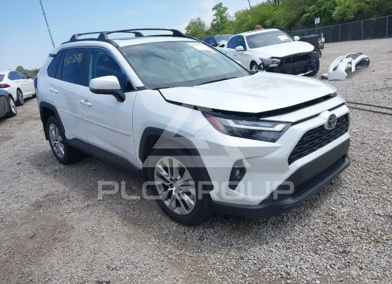 2025 Toyota RAV4 фото