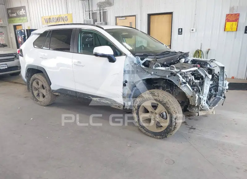 2025 Toyota RAV4 фото