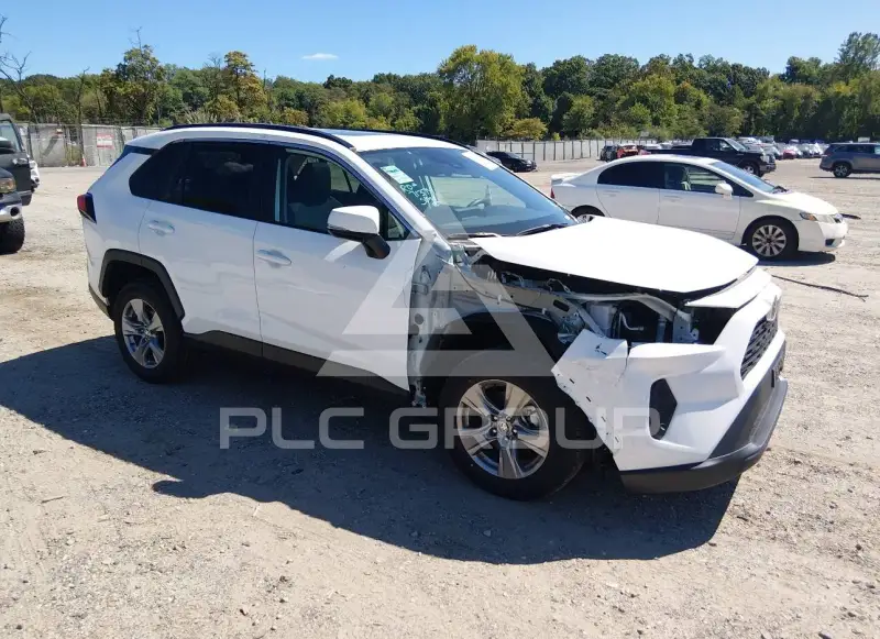 2025 Toyota RAV4 photo