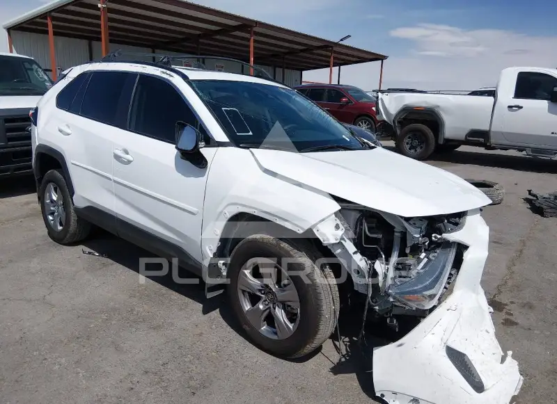 2025 Toyota RAV4 фото