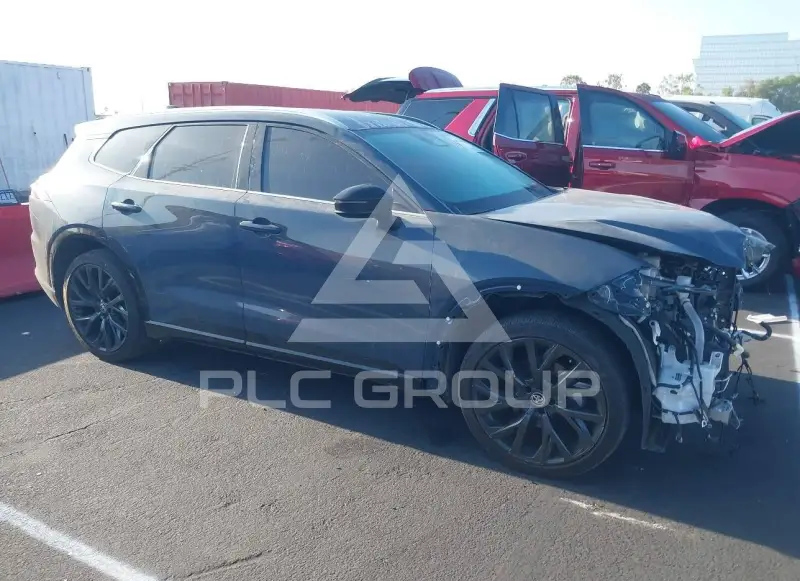 2025 Toyota Crown photo