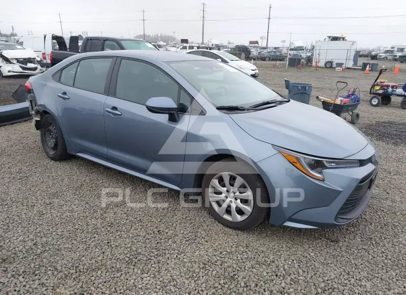 2025 Toyota COROLLA photo