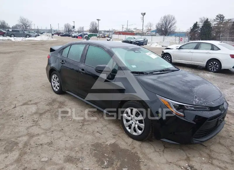 2025 Toyota COROLLA фото