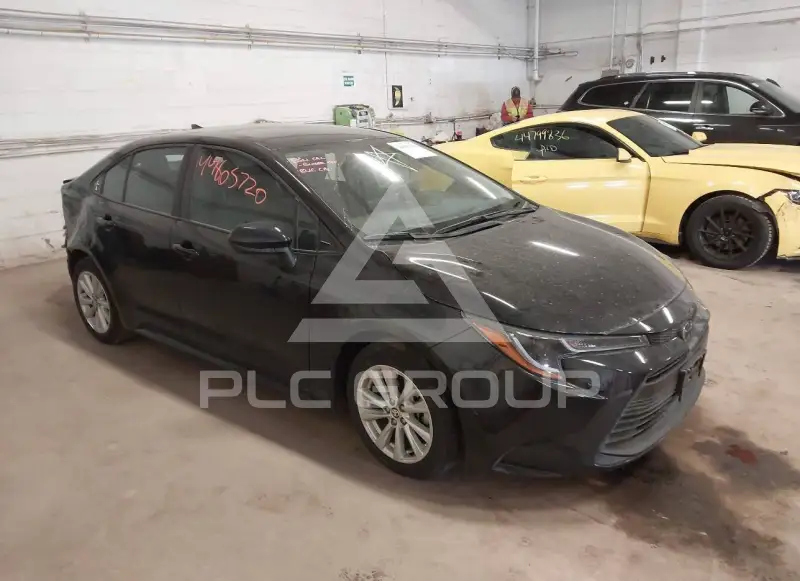 2025 Toyota COROLLA photo