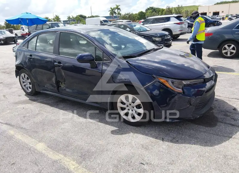 2025 Toyota COROLLA photo
