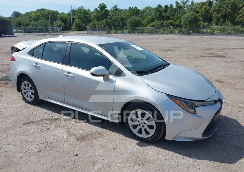 2025 Toyota COROLLA фото